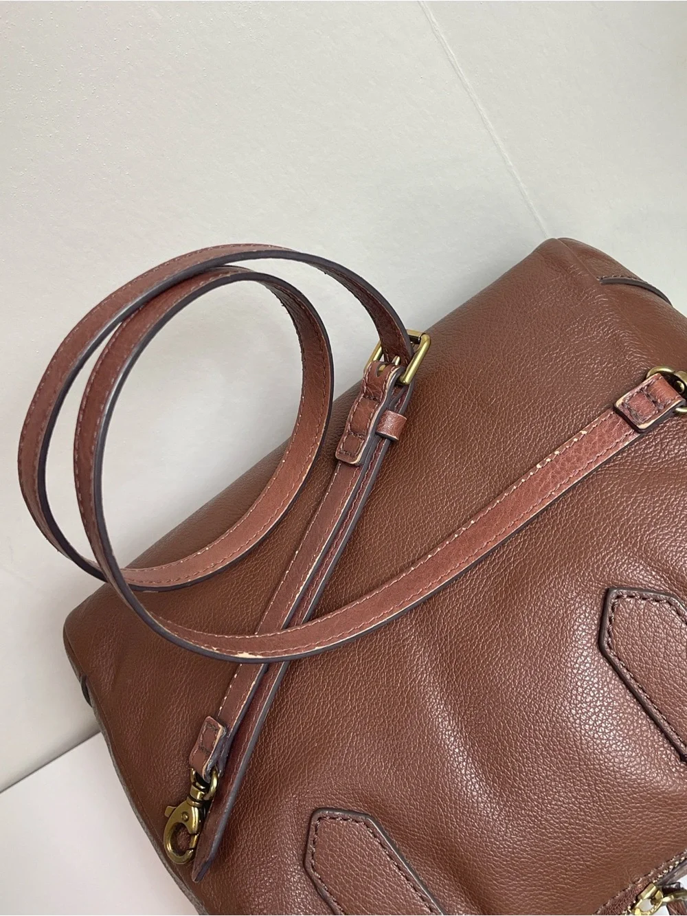 Fossil 🗝️ Fiona Satchel Crossbody